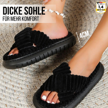 Lade das Bild in den Galerie-Viewer, OrthoSlippy - orthopädische Hausschuhe für maximalen Komfort