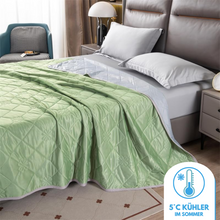 Lade das Bild in den Galerie-Viewer, SleepCooling - Kühlende Decke für kühlere Nächte im Sommer