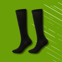Lade das Bild in den Galerie-Viewer, Caresocks Socken - zum laufen
